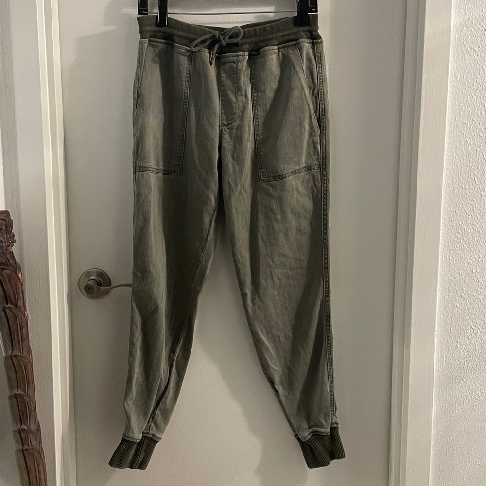 Ba&sh size 0 Green Lady pants joggers with drawstring front & back pockets